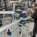 ⁦ديسك بوش خشب 1800 وات 12 بوصه زاوية سحاب 45 درجة يمين ويسار ليزر صيني BOSCH - GCM 12 SDE⁩ - الصورة ⁦5⁩