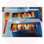 طقم مفكات عازل عادة وصليبة وتست 8 ق تايوانى kwg J3008