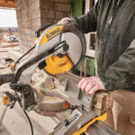 ⁦ديسك ديوالت 1700 وات 12 بوصه خشب والومنيوم موديل DEWALT-DW715⁩ - الصورة ⁦11⁩