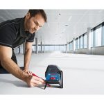 ⁦ميزان ليزر بوش 2 خط 15 متر  تحديد مستوى  خط أفقي ورأسي مع نقطتين ليزر   BOSCH - GCL 2-15⁩ - الصورة ⁦4⁩