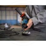 ⁦صاروخ بوش 5 بوصه سرعات 1700 وات فصل كهرباء اوتوماتيك الماني موديل BOSCH - GWS 17-125 S⁩ - الصورة ⁦3⁩