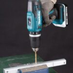 ⁦شنيور بطاريه ماكيتا 18فولت 1.8 كجم / 2 بطارية + شاحن MAKITA  HP488DWAE⁩ - الصورة ⁦2⁩