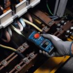 ⁦كلامب أمبير بوش حتي 2000 امبير 1000 فولت مقاومه استمراريه  BOSCH GFM 1000-15 Professional⁩ - الصورة ⁦3⁩
