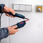 ⁦مفك تيست بوش - اضاءه - اهتزاز 1000 فولت BOSCH GVT 1000-15 Professional⁩ - الصورة ⁦7⁩