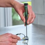 ⁦طقم مفكات الكترونيات 8 قطع بوش BOSCH Precision Screwdriver Set 8-Piece⁩ - الصورة ⁦4⁩