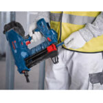 ⁦مسدس طلقات ومسامير بوش بدون بطارية وبدون شاحن  موديل  BOSCH GNB 18V-38 professional⁩ - الصورة ⁦3⁩