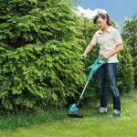 ⁦ماكينة بوش لتهذيب العشب BOSCH ART 30⁩ - الصورة ⁦2⁩