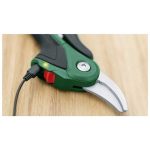 ⁦مقص افرع بطاريه لاسلكي بوش مخصص للحدائق عدد القصات لكل شحنه 450 قطع بطاريه 1.5 امبير  BOSCH  EASYPRUNE⁩ - الصورة ⁦3⁩