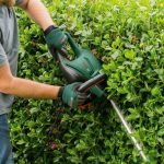 ⁦مقص اسوار كهرباء بوش 480 وات BOSCH UniversalHedgeCut 50⁩ - الصورة ⁦7⁩
